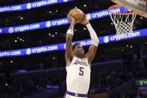 路威:艾顿终于想通了 这永远都不算晚 他该给卡佩拉道个歉 配图