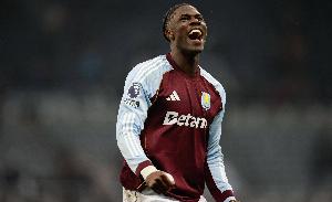 偶像！阿马杜·奥纳纳：为换梅西球衣练习三周西语，他球衣没味道 配图