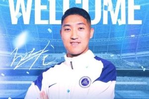 中国足球英豪丨夏达龙 配图