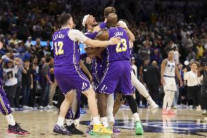 嗜血防守!湖人本季关键时刻场均仅让对手得6.2分 换算全场<60分 配图