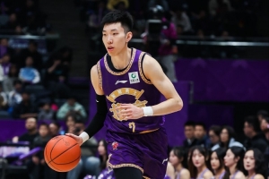 加时独得6分带队取胜!廖三宁11中6拿下15分4板6助 配图