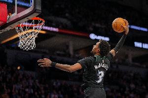 麦丹:西部球队排名非常接近 一场胜负就可能让你下降两个名次 配图