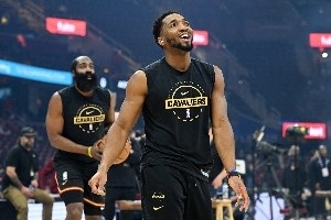 米球直言打无球很兴奋 哈登加盟让骑士关键时刻表现从第22升至第6 配图