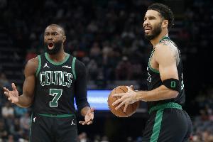 皮尔斯:NBA嫉妒绿军成就 布朗落选奥运&塔图姆也没有上场时间 配图