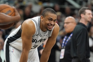 预测平台:凯尔登是最佳第六人最大热门 哈克斯/谢泼德紧随其后 配图