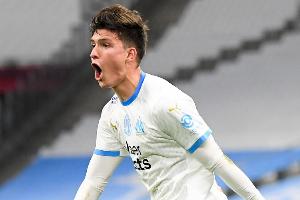 阿根廷国家队官方：马赛后卫巴列尔迪受伤，补招河床的夸尔塔 配图