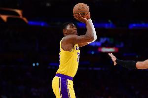 好消息!雷迪克:八村塁核磁共振检查结果无异常 目前为每日观察 配图