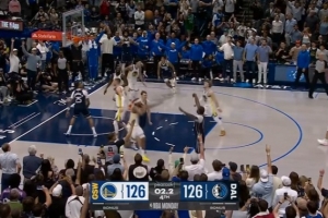 这都不进吗？？？马绍尔超绝大空位绝杀三分球打铁 配图