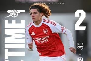 枪手妖星辈出！14岁穆尼奥斯U18首秀轰绝平，超越道曼进球纪录 配图