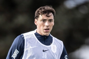 乌拉圭前锋比尼亚斯:有机会为世界杯名单席位而战,我将平静对待 配图