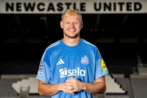 英媒:纽卡今夏将寻找新的一门,不会以2000万镑买断拉姆斯代尔 配图