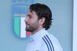 洛卡特利:应对错误的唯一办法是更努力工作,全力以赴晋级世界杯 配图