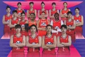 核弹:四川女篮签下超级外援奥贡鲍尔 配图