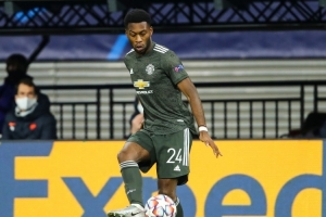 天空：曼联药厂旧将福苏·门萨在水晶宫U21训练，接近两年没球踢 配图