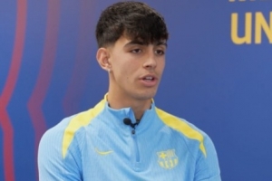 贝尔纳尔：我的偶像是梅西+MSN组合很梦幻 巴萨全队坚信能赢欧冠 配图