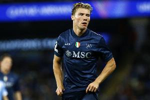 霍伊伦:我很清楚在曼联后期表现不佳,但在那不勒斯找到足球乐趣 配图