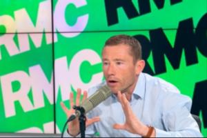 记者:皇马解雇了整个医疗团队,业内怀疑他们给姆巴佩检查错膝盖 配图