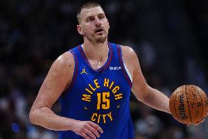 约基奇第46次得分篮板助攻领跑两队 历史最多 威少老詹分列二三 配图