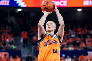 均创球队本赛季单场新高!上海对山西狂轰21记三分 命中率61.8% 配图