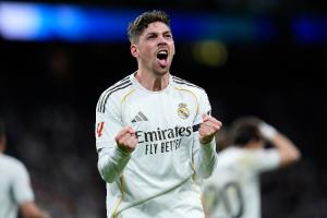 克罗斯称赞巴尔韦德:他现在的表现真是令人难以置信 配图