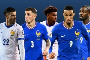 队报：德尚尚未确定法国队在世界杯的左路人选，迪涅等人竞争 配图