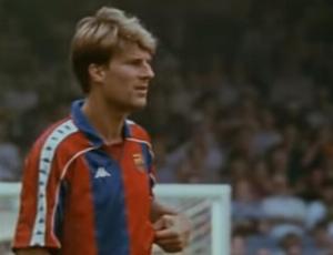 劳德鲁普：克鲁伊夫改变了我的生涯 佩德里是哈维和小白的结合体 配图