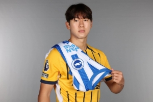 韩国U23核心：我不太喜欢日本足球 踢不过自尊受打击 所以不喜欢 配图