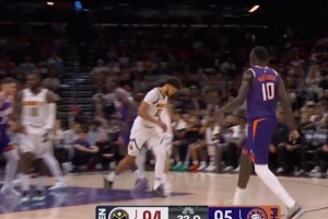 奋力反击！太阳连续三分命中后马卢阿奇2罚都有 太阳9-0反超掘金 配图