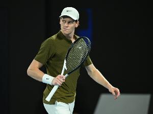 连续14场2-0!辛纳在大师赛连赢28盘,已打破德约保持的历史纪录 配图