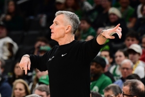 ESPN:多诺万是北卡主帅头号热门 此前曾有报道他有意离开公牛 配图