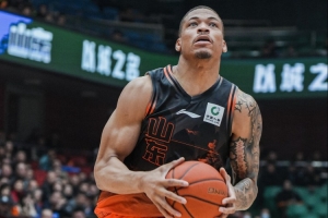 媒体人:山东新签的约翰逊状态越来越好 这应该是球队最好的消息 配图