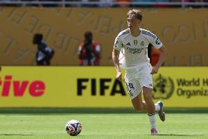 赫伊森:我总是努力训练希望进入国家队 巴尔韦德不该拿红牌 配图