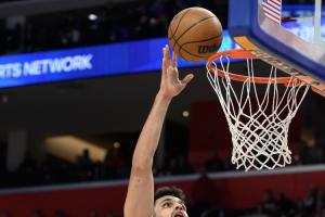 霍福德还在养伤!勇记:勇士将和中锋尤特赛文签下第二份10天合同 配图