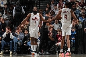 进攻上限比肩王朝勇士！但骑士防守堪忧 哈登&莫布里正面临考验 配图