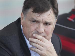 卡马乔:世界杯没绝对夺冠热门,西班牙是三、四支有力竞争者之一 配图