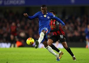 罗马诺:凯塞多想成为切尔西的传奇,与皇马从未有过真正的谈判 配图