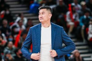 陈家政能否获得更多机会？杜锋反问：把谁换下来？他今天表现不错 配图