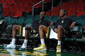 超音速真要回来了?目前仅杜兰特和杰夫·格林与这支球队有渊源 配图