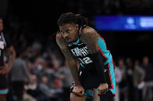 莫兰特22年5年1.93亿顶薪续约后3年2次赛季报销 一共打了79场 配图