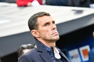 波耶特：现在热刺已经彻底没有了精气神，我看不到保级有任何希望 配图