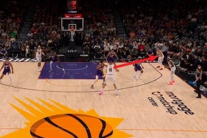 袖里乾坤！约基奇神来之笔送妙传 布劳恩幸不辱命三分穿针 配图