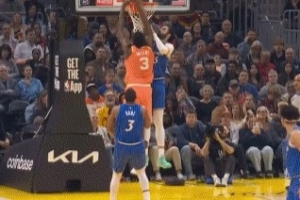 无视补防！拖布顺下接米切尔妙传双手隔扣比塔泽 配图