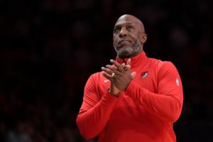 比卢普斯社媒“诈尸”！网友纷纷调侃：他们把你放啦？你自由啦？ 配图