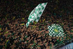 博主：4月4日客战辽宁铁人，国安远征军人数可能在4000人左右 配图