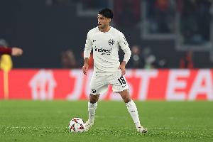 德天空：达胡德今夏将自由身离开法兰克福，多家俱乐部询问情况 配图