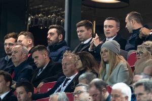 杰拉德：利物浦想替代萨拉赫，必须签下世界顶级边锋之一才行 配图