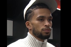 卡马拉谈目标：不要幻想未来也不要沉溺过去 以正确方式对待比赛 配图