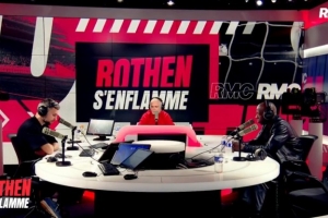 坎波斯:巴黎想推迟联赛不是针对朗斯,是为了整个法国足球 配图