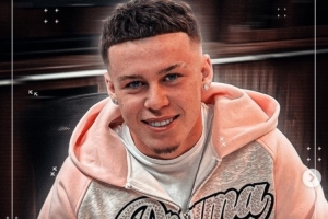 凯·鲁尼社媒宣布因伤提前结束赛季:新赛季前将以更强姿态归来 配图