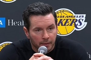 【完整版】雷迪克赛后：谈詹姆斯角色 谈布朗尼进步 谈轮换策略 配图